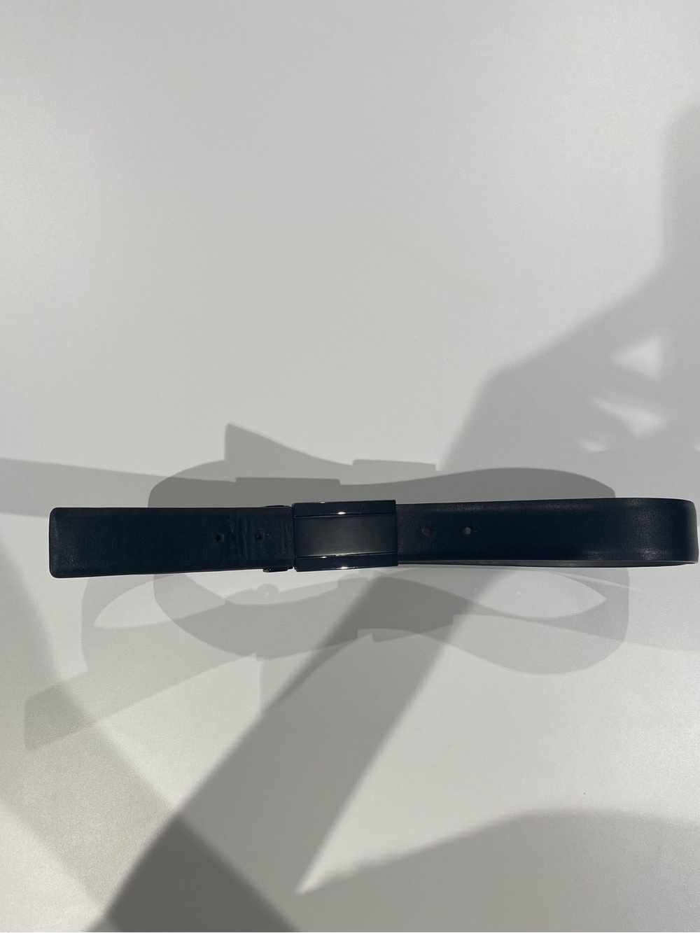 Kenneth Cole Black Leather Belt w/ Modern Metal Buckle – Clean Minimal Style